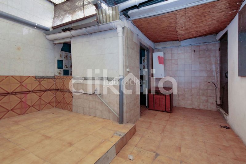 Foto 0b7b621b-0ee7-4cf3-af11-762a361799dd. Casa adossada a La Plana del Pintor Sabadell