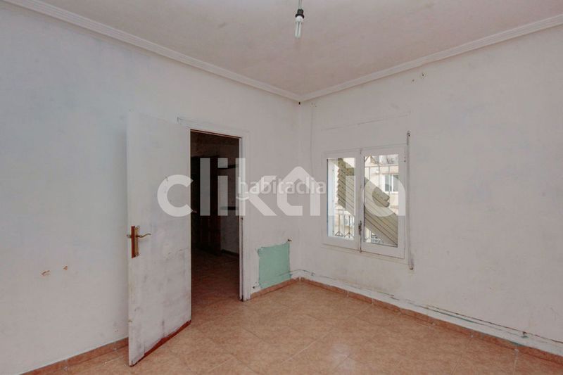 Foto 0b7bc8e8-d59a-40d5-9416-15329694209f. Casa adossada a La Plana del Pintor Sabadell