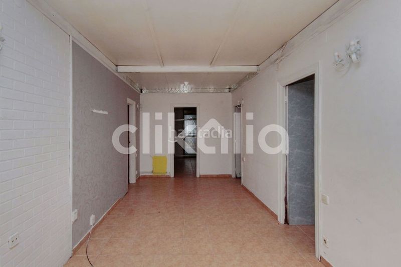 Foto d3755df2-cfe3-401a-bdfe-e429f914c5b7. Casa adossada a La Plana del Pintor Sabadell