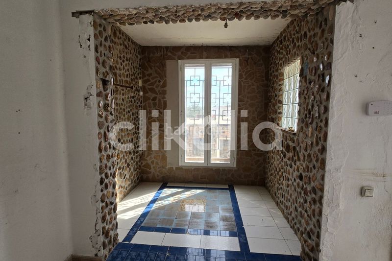 Foto 978b0943-9dcc-4982-9f50-19de26c91d34. Pis a Alcanar