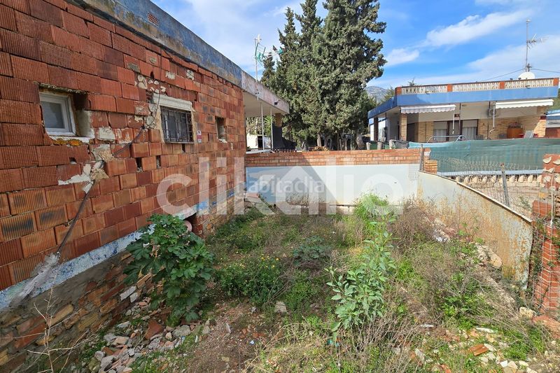 Foto db852377-48dd-4a60-9efb-c468aad98f1a. Pis a Alcanar