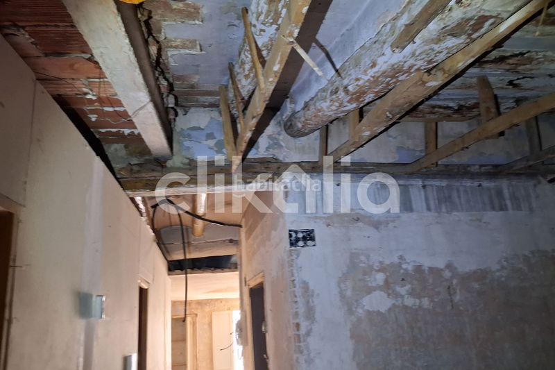 Foto a7bded6d-d5a5-40d5-baf7-103cc0b1c1d2. Pis a Vallmoll