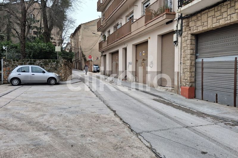 Foto 360313d6-7e3d-4c4a-8ba9-57c59b54a5e7. Pis a Capellades