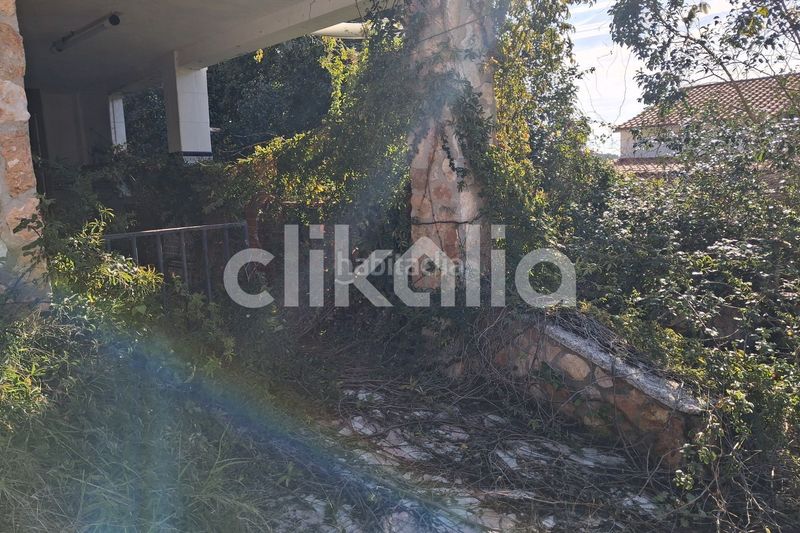 Foto 4e5b9243-1873-41d6-a216-ab3c74d069cb. Casa amb piscina a Montmell (El)