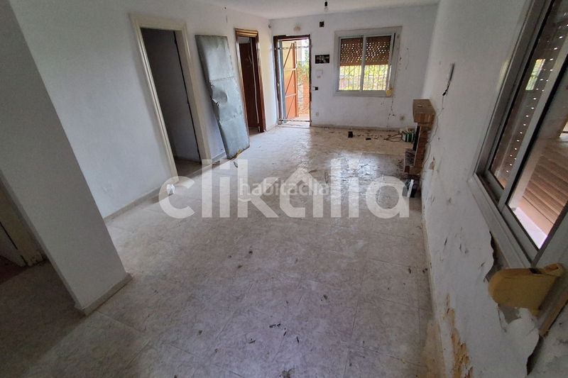 Foto 5b681796-51a6-4ddc-8f02-1b2a6654005b. Casa amb piscina a Montmell (El)