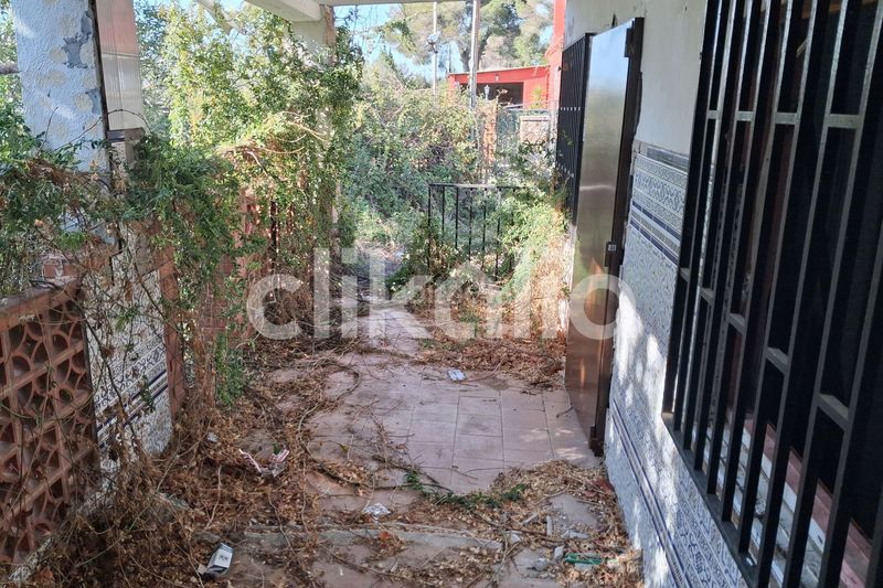 Foto 7899b3a8-07e6-4431-9fa2-efe1585e3c94. Casa amb piscina a Montmell (El)