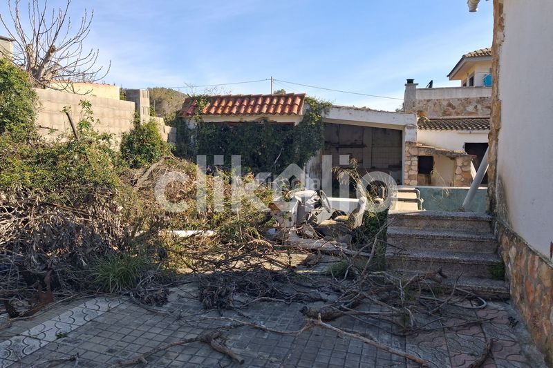 Foto 92a7b5fa-9828-4ad8-98a5-9bb1b5662fd3. Casa amb piscina a Montmell (El)