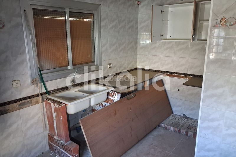Foto b224317e-944f-4317-baa0-92722dd10f2a. Casa amb piscina a Montmell (El)