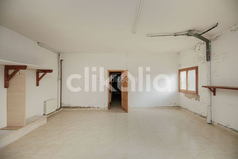 Foto 7aa2bce3-31da-4194-b613-2059d8a103bb. Casa amb calefacció aparcament a Aiguaviva Parc Vidreres