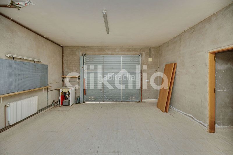 Foto dfb21ac2-8002-4df6-91e0-20b46161586e. Casa amb calefacció aparcament a Aiguaviva Parc Vidreres