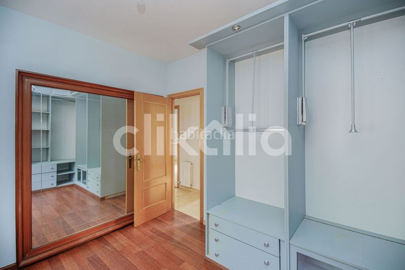 Foto e0a444c0-1fd9-4237-a783-71ba7a676b8d. Casa amb calefacció aparcament a Aiguaviva Parc Vidreres