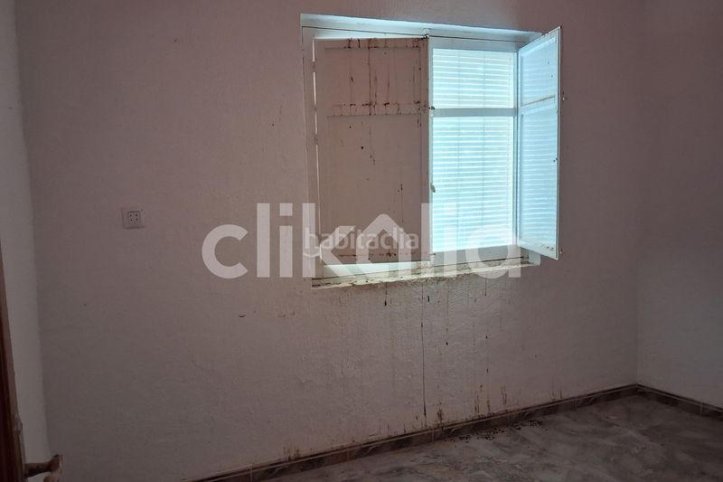 Foto 195734a1-1ae9-4c6d-9c66-4571a8b3887a. Pis a Baza