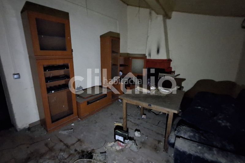 Foto 184b8e14-34d5-4b5c-8010-01dfd56031e1. Casa amb aparcament a Corbins