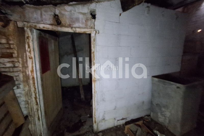 Foto 92bd84d0-d666-4002-bf31-0d0f551856fc. Casa amb aparcament a Corbins