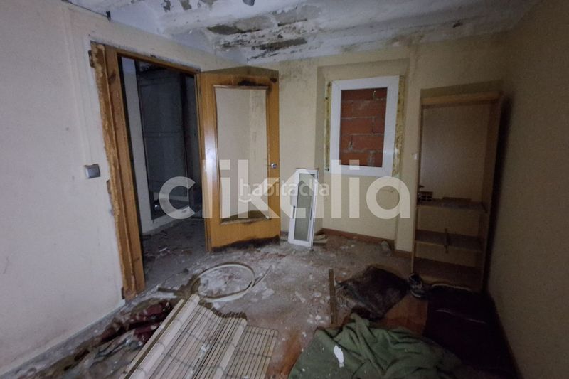 Foto e55c45ac-77a7-466f-b948-7627f1cf3881. Casa amb aparcament a Corbins