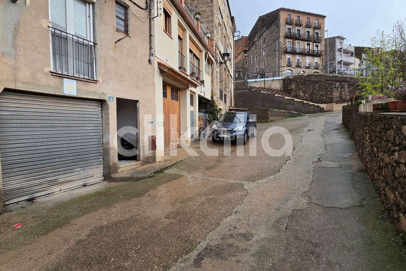 Foto 5506e8d5-50ab-4278-a17d-a64172f4a7c0. Planta baixa a Callús