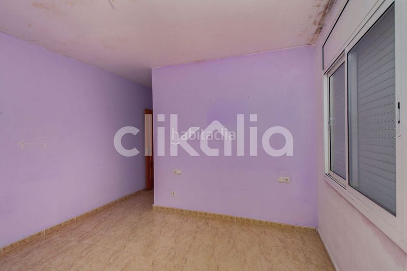 Foto ba8d6ab9-8f3a-408e-ad0f-c16f1f325add. Pis amb calefacció aparcament a Valls