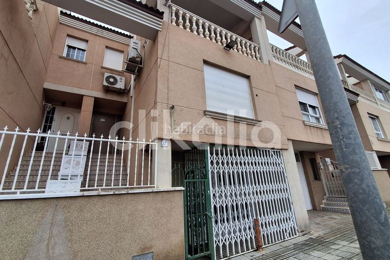 Foto af90d041-d72b-4b11-8d0c-192acdd1bca8. Casa amb calefacció a Cañada