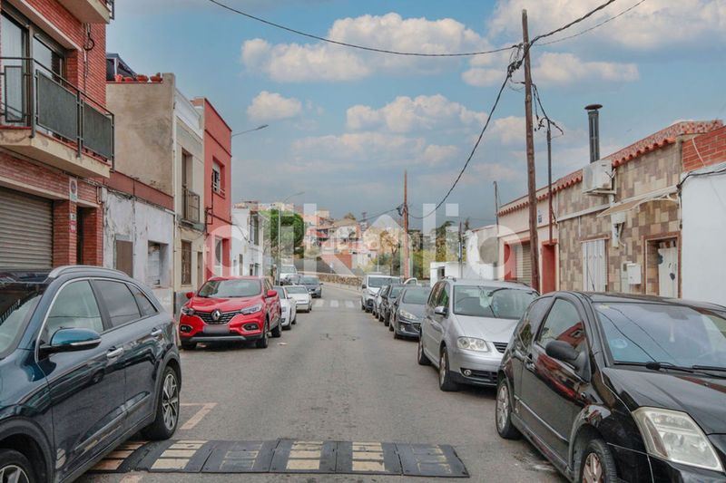 Foto 8345d660-a9c0-4838-b651-36da2792d89a. Casa en Can Puiggener Sabadell