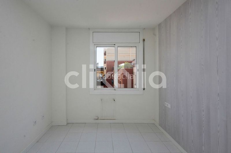 Foto b17d925c-0bfd-4dc4-9026-5ca1db1bc87d. Appartamento in Eixample Sabadell