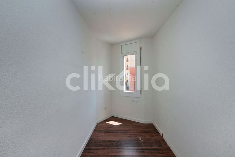 Foto f2d80868-50d4-47ed-bc9d-6520cdb345d5. Appartamento in Eixample Sabadell