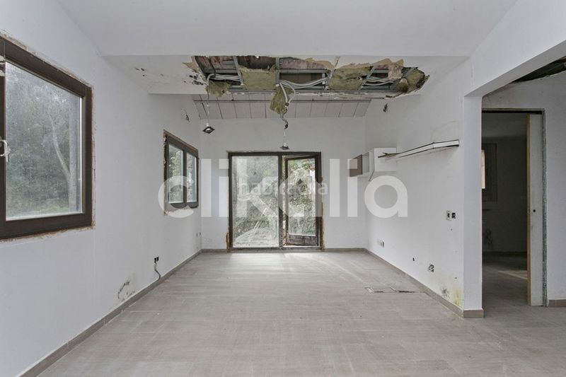 Foto 82e5401b-48ee-45d7-9d2b-3d09565289ed. Casa a Roca del Vallès (La)