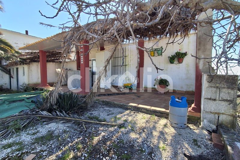 Foto 5a3b833a-f294-4423-9bc5-5395aee11928. Casa amb piscina a Arjona