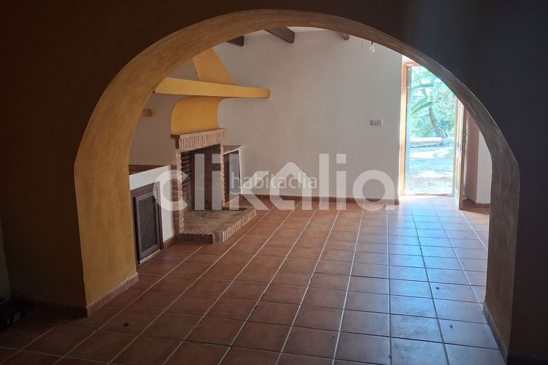 Foto 80881e3b-f65c-44e0-9fb0-c739ec0d2b55. Casa amb piscina a Arjona