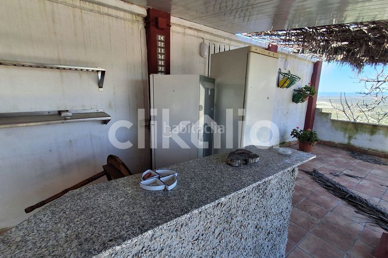 Foto db89042c-d537-4ca0-86a8-9c9a19a78b8a. Casa amb piscina a Arjona