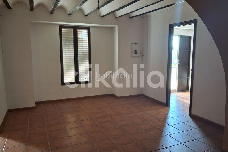 Foto e17cea0c-33b9-4037-8e20-e3763a6cb34d. Casa amb piscina a Arjona