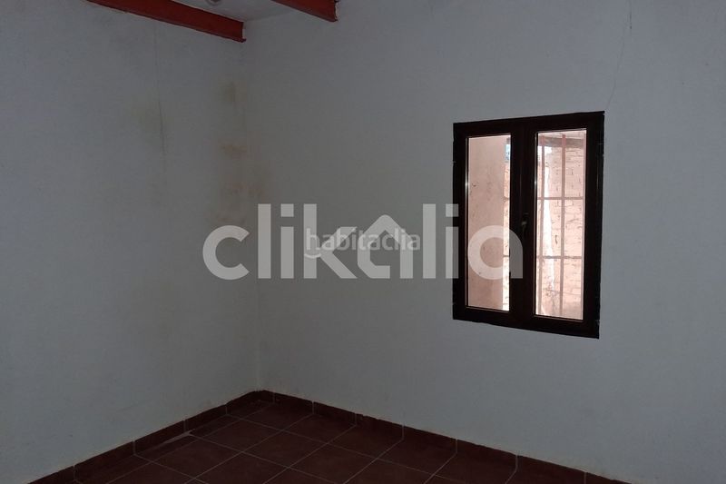 Foto e81c8ab3-84c3-4d37-b97b-b282973d35cb. Casa amb piscina a Arjona