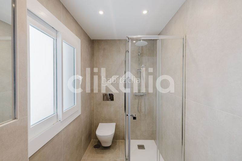 Foto 7d0e063d-a1f2-4e6c-ba92-81d43948973a. Piso en Martiricos - La Roca - La Rosaleda Málaga
