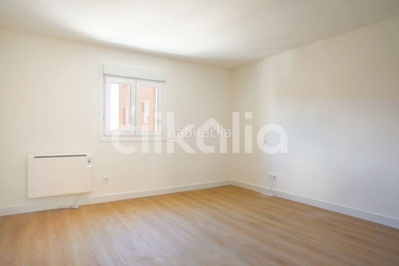 Foto a83c74bc-3e11-4500-aabf-c8431cb37a67. Pis amb calefacció a Lucero Madrid