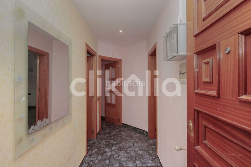 Foto 3ddfe8d5-fcf1-49d2-aa22-4a772a724d41. Piso en Concòrdia Sabadell