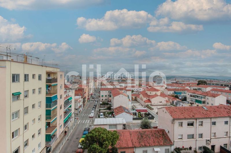 Foto f02b261a-dad9-49a3-94f8-1644baa3c86b. Pis a Sant Pere Nord Terrassa