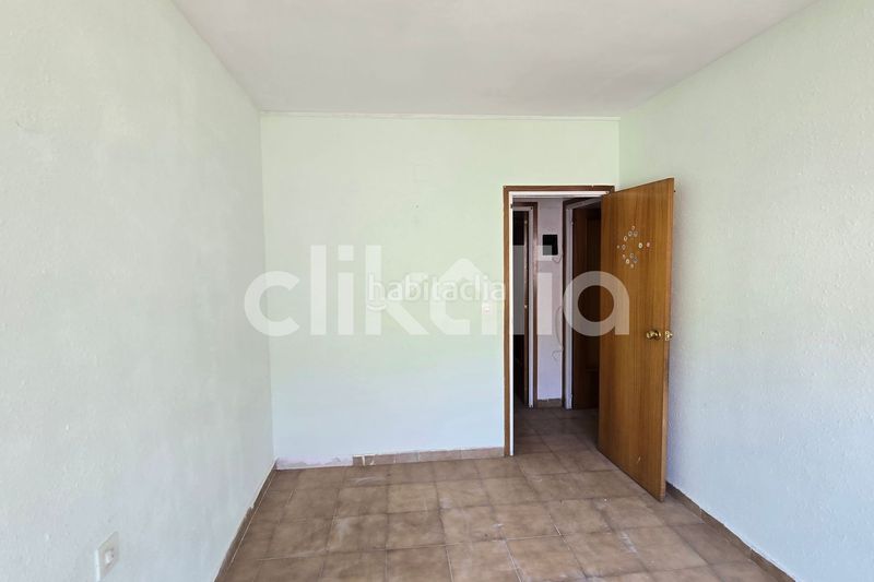 Foto 13486277-d2a9-4e82-94b1-d3ba066d327e. Piso en Flix