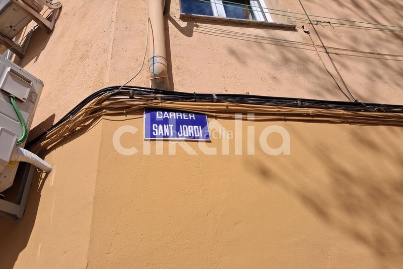 Foto ad5ea217-f57a-46f0-a707-7b6b47a30124. Piso en Flix