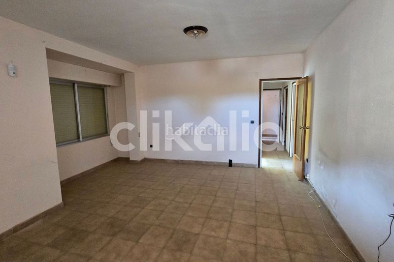 Foto c25540e4-1301-4a14-b484-203532c96fff. Piso en Flix