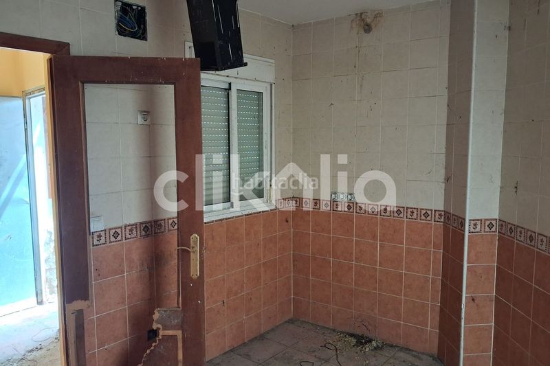 Foto eaa7e167-3d0b-4538-8558-40d2d8336b9d. Pis a Carmona