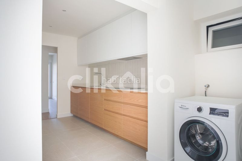 Foto a736d9d2-6454-474d-89e0-6e7df12bd1df. Pis amb calefacció aparcament a La Paz Madrid