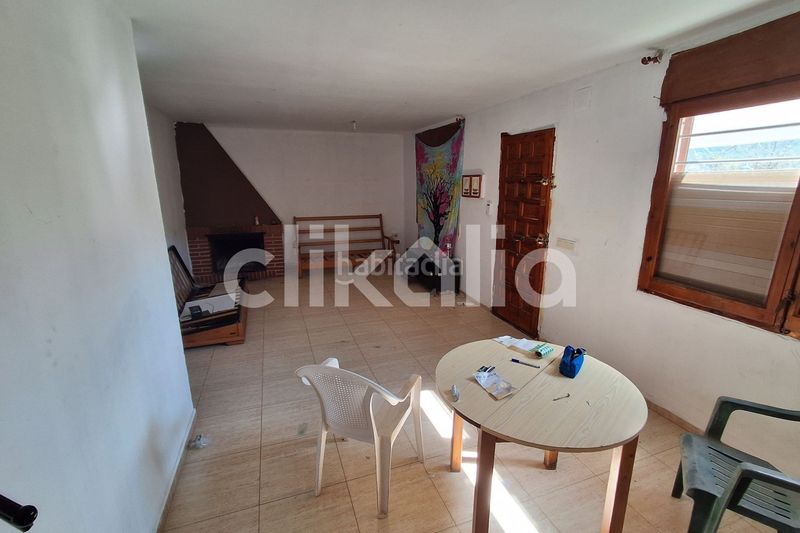 Foto 5b06e50a-4ed5-4e56-8abd-7986a4632dcf. Casa amb aparcament a Querol