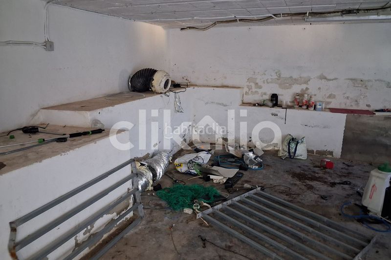 Foto b9f4d6d1-79f0-4be4-936c-83078043b9a7. Casa amb aparcament a Querol