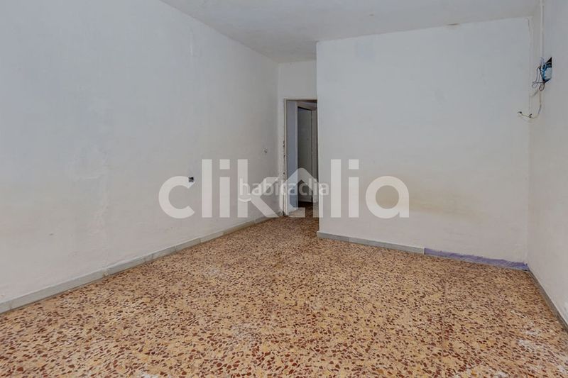 Foto 41896856-5e25-49fb-9d42-43a41b7fce9d. Casa amb piscina a Carmona