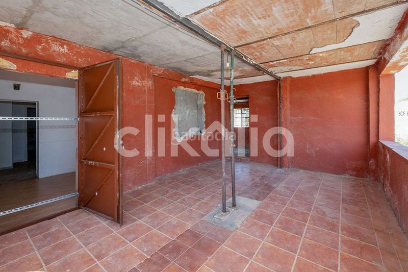 Foto 4673cd7b-2382-4bd2-9b8b-dfb931f5aaa6. Casa amb piscina a Carmona