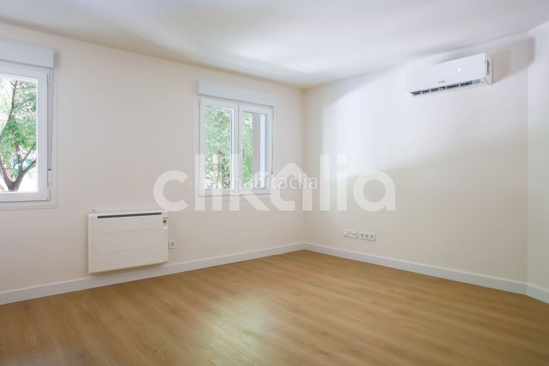 Foto ebd876d1-2b75-4b97-9648-ce16d3a15a1e. Piso en Abrantes Madrid
