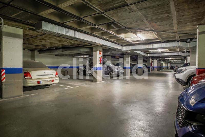 Foto 63457117-6078-4c79-89d1-8ce02946e068. Pis amb calefacció aparcament piscina a Orcasitas Madrid