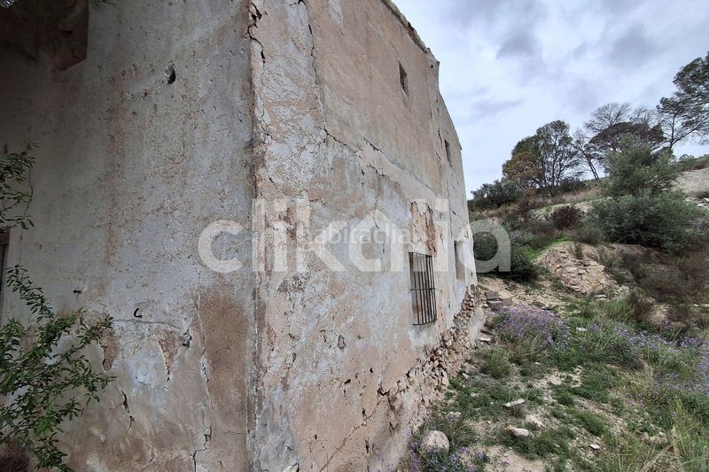Foto 1e9afb9f-38fe-44a7-8fdb-7dcb831f87e4. Masia a Ricote