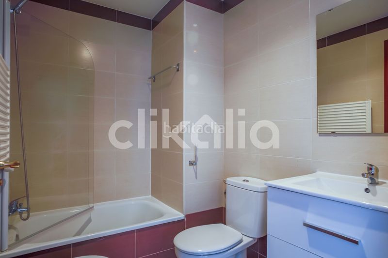 Foto d4bd8fef-ecec-44a8-8c10-54a8ef3c34e3. Pis amb calefacció aparcament piscina a Rivas Futura Rivas - Vaciamadrid