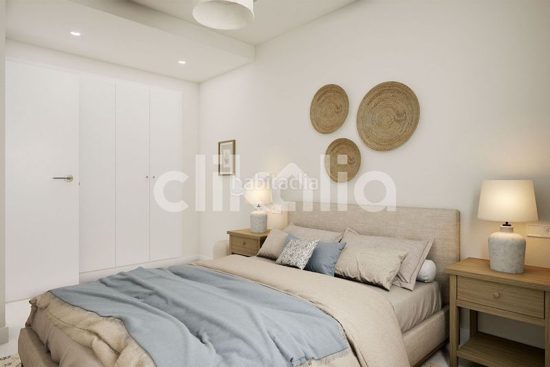 Foto f508edd1-b168-4766-b46d-4b826cbb6f10. Pis amb aparcament piscina a Los Boliches Fuengirola