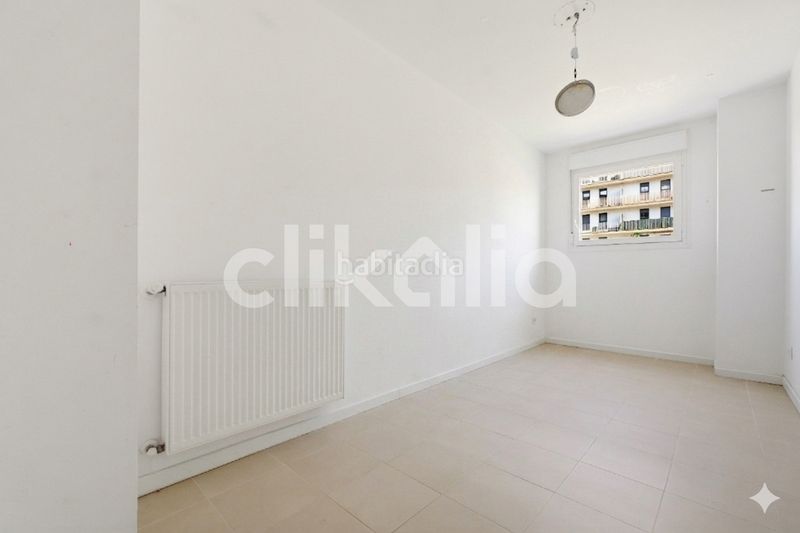 Foto f83ad12b-9709-4e70-b226-3d4cca330853. Pis amb calefacció aparcament piscina a primera fase-nuevo Tres Cantos Tres Cantos